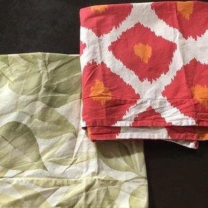 Pottery barn cotton envelope style standard shams